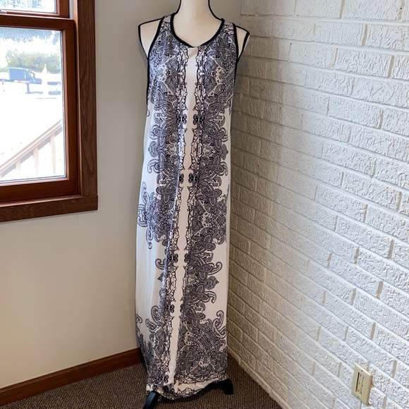 Just Love Dresses & Skirts - White and black gypsy print racer back maxi dress